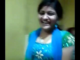 indian mediocre girls winking